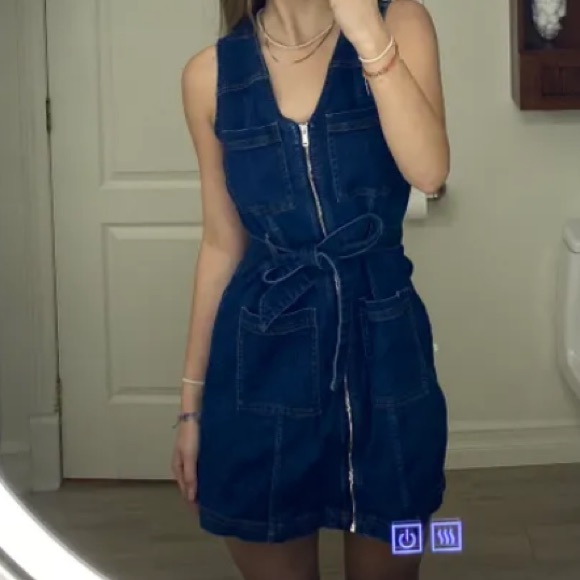 Dynamite jean dress with zip in front size S - Picture 2 of 5